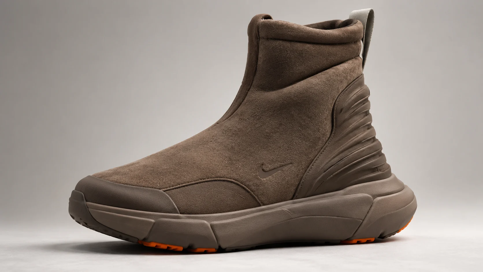 Nike 24.7 Recovery Boot in Dark Driftwood with a sculpted heel and cushioned outsole.